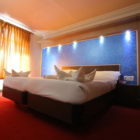 Hotel City Palace อูตี ภายนอก รูปภาพ