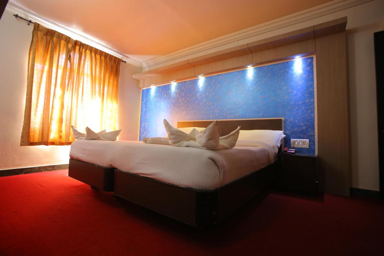 Hotel City Palace อูตี ภายนอก รูปภาพ
