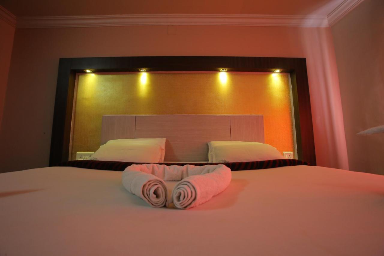 Hotel City Palace อูตี ภายนอก รูปภาพ